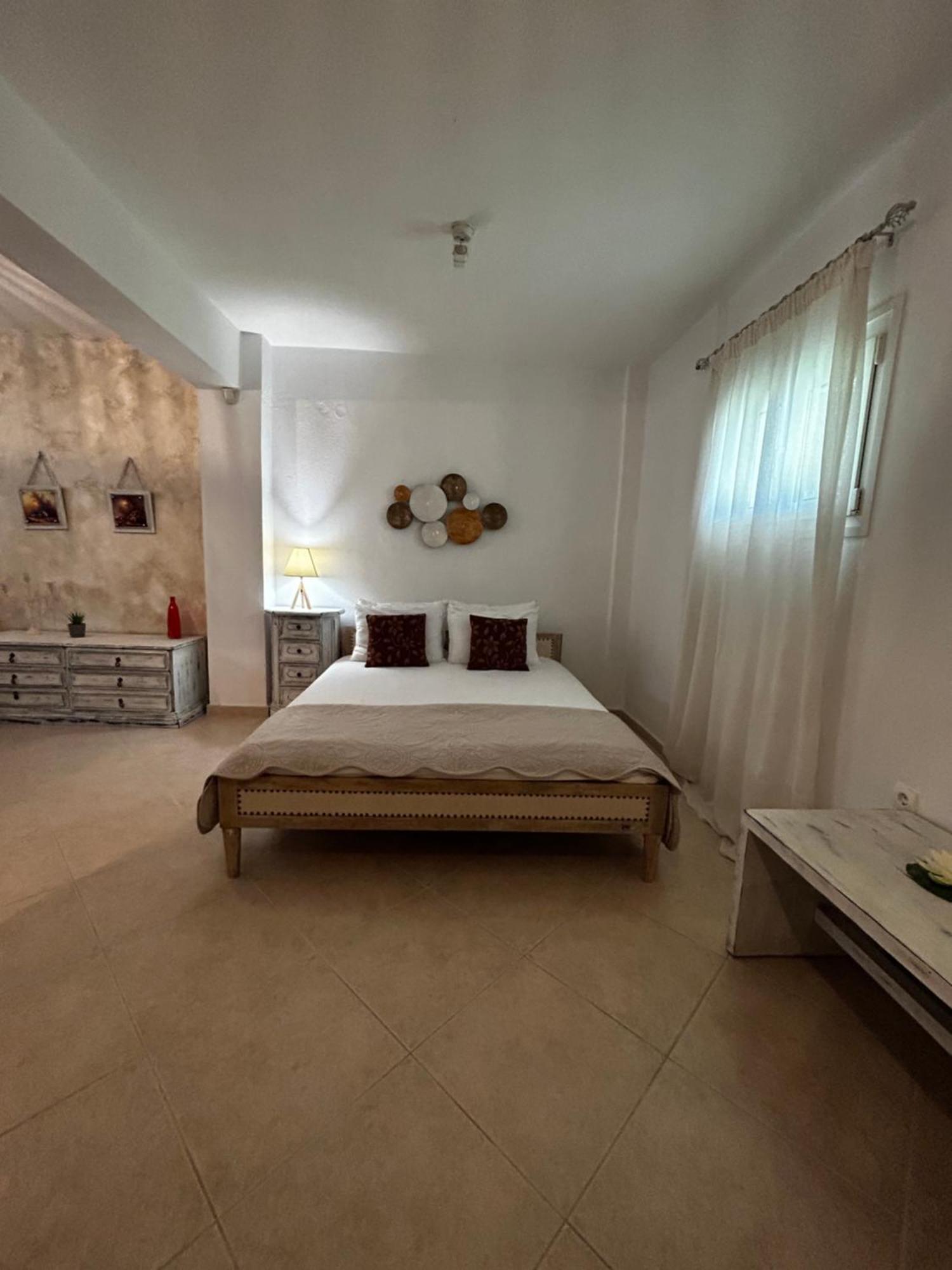 Вилла Perfect Hospitality - Elenas House, Nikiti Экстерьер фото